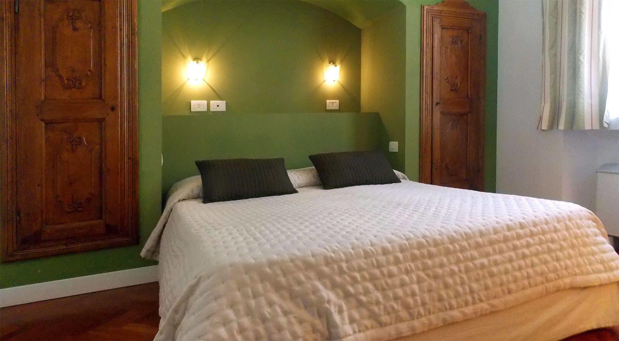 B&B Cesena5 Milano Eksteriør bilde