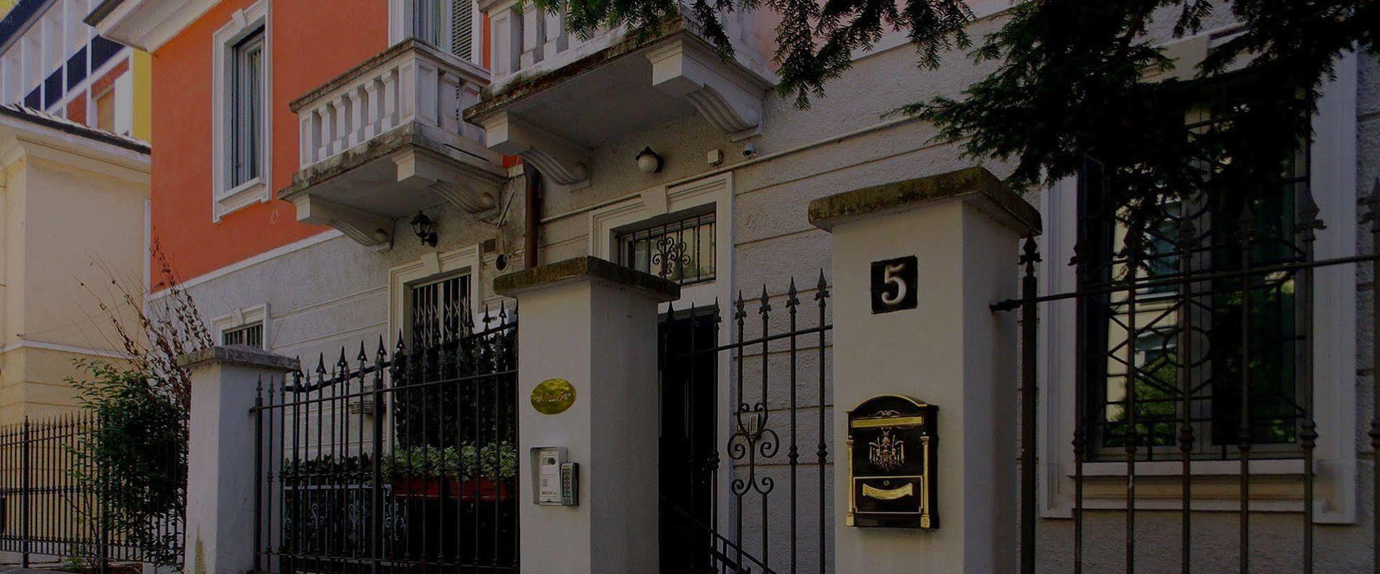 B&B Cesena5 Milano Eksteriør bilde